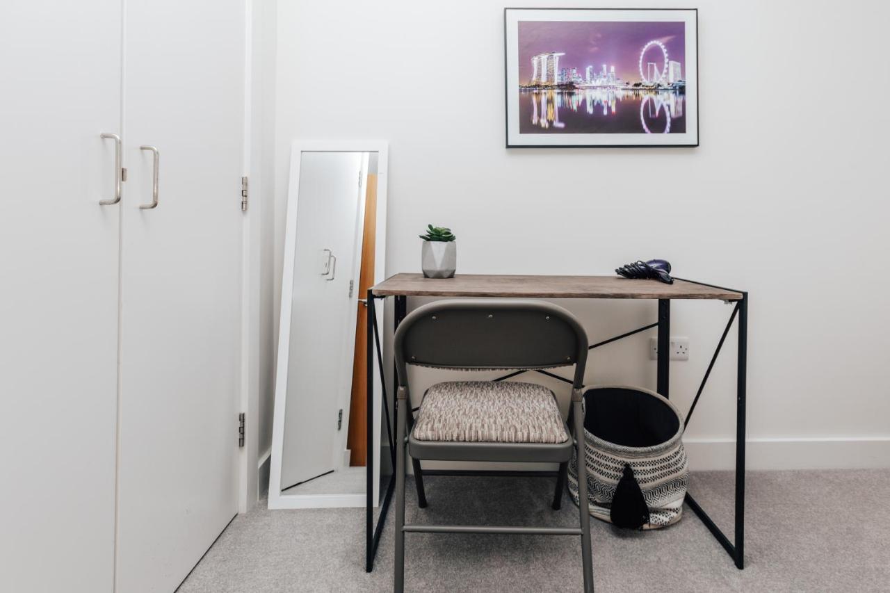 Central Modern Flat For 4-6 & Dedicated Parking Henley-on-Thames Exteriér fotografie