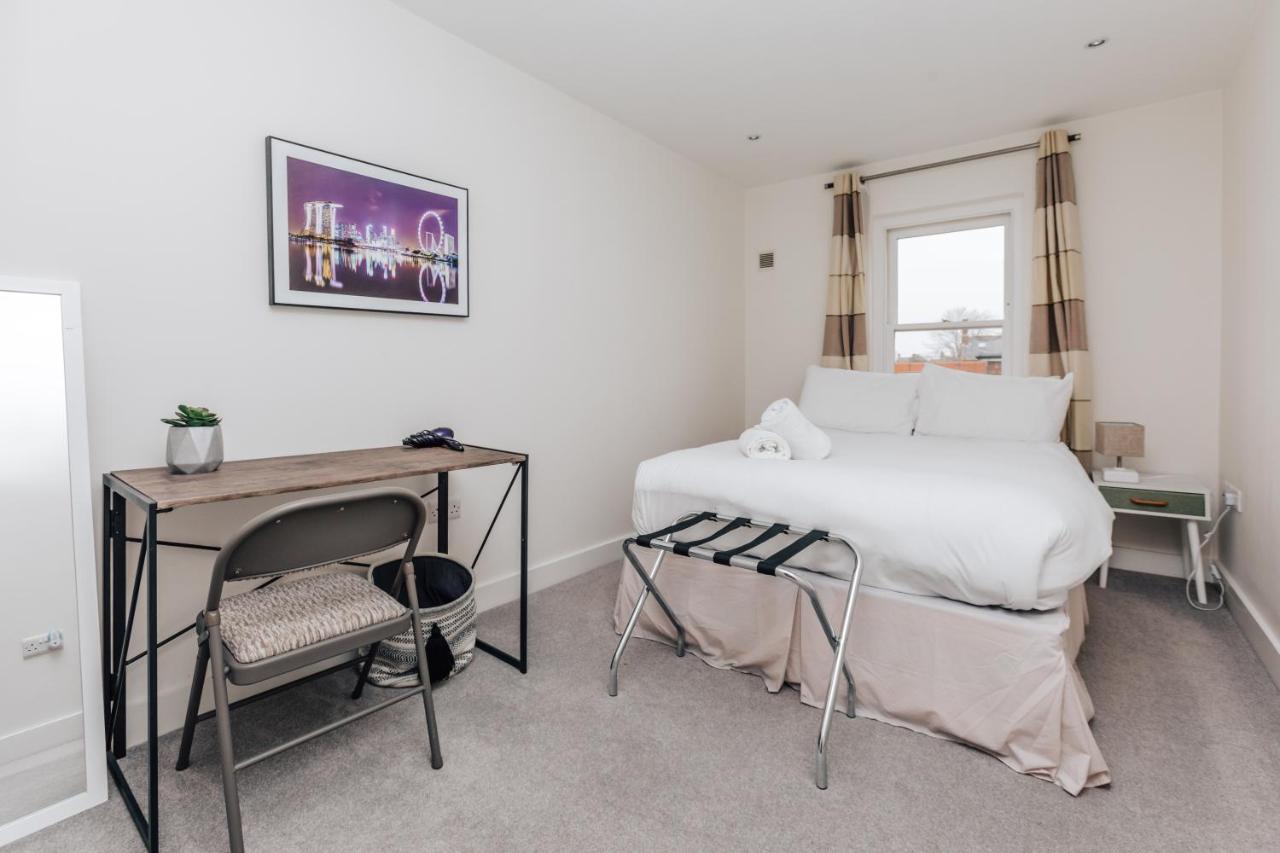 Central Modern Flat For 4-6 & Dedicated Parking Henley-on-Thames Exteriér fotografie