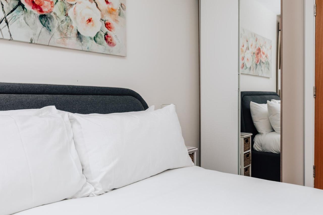 Central Modern Flat For 4-6 & Dedicated Parking Henley-on-Thames Exteriér fotografie